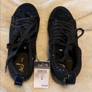Sparkly tennis shoes